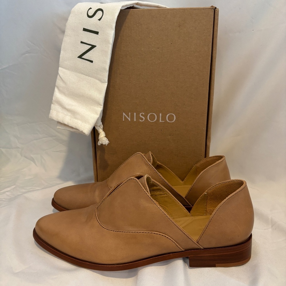 Nisolo Emma d'Orsay Oxford, Almond, Size 8, NEW IN BOX